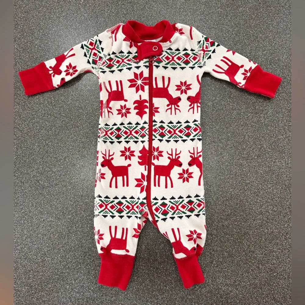 Hanna Andersson Holiday Dear Deer HannaJams™ Sleeper. Infant Pajamas Zip Up